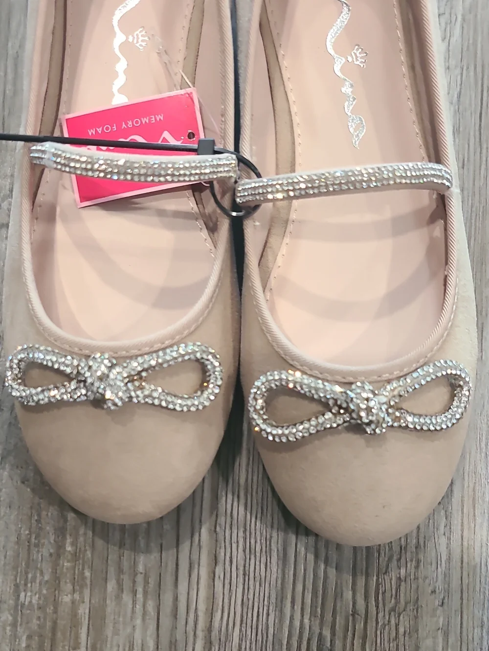 Nina Kendalla Rhinestone Bow & Embellishments Ballet Flat Size 2